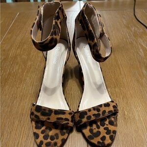 Bella Marie Leopard Print Women's Sandals